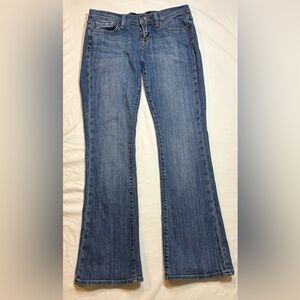 Lucky Brand Charlie Baby Boot jeans, women’s 6/28. 98% cotton, 2% spandex.